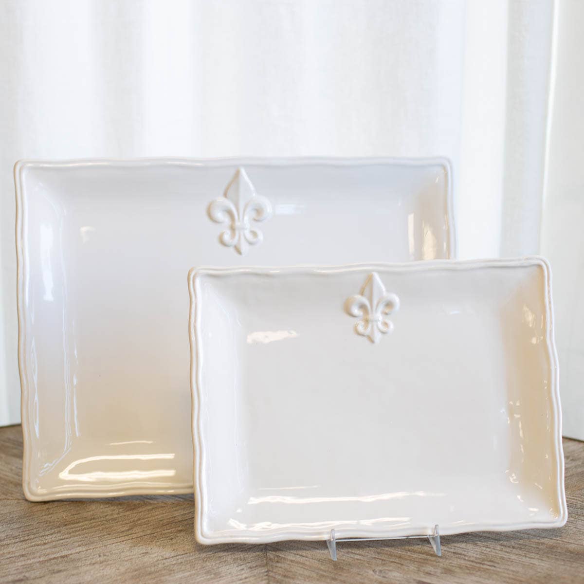 Fleur de Lis Platter White 11.5x8.5