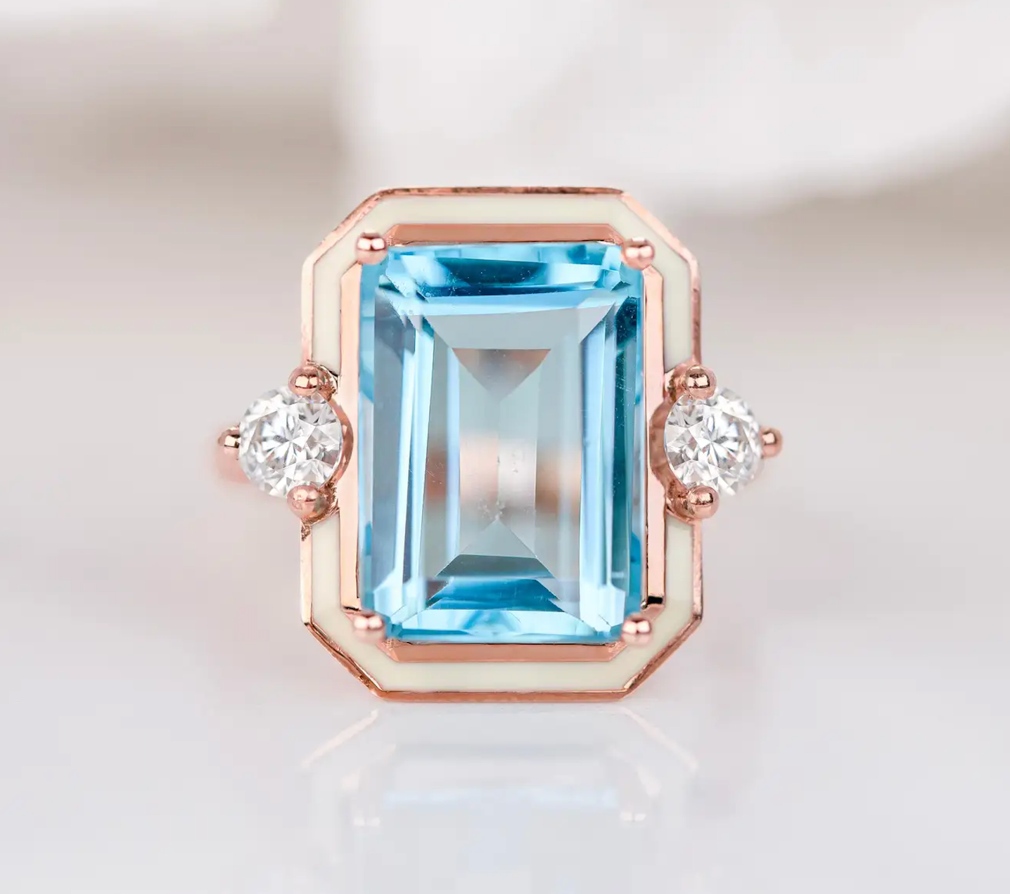 Jewelry – Timeless, Trend-Driven, & Handcrafted Pieces