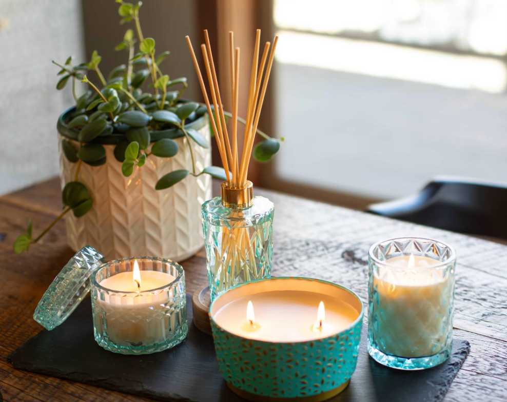 Luxury Candles, Diffusers, & Smellgoods