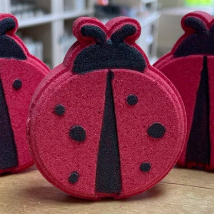 Ladybug Bath Bomb - Cherry Lemonade - 5oz