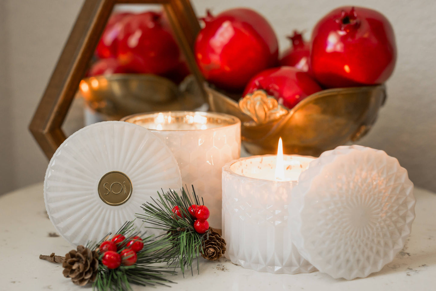 Winter Wonderland 15oz Shimmer Candle 2 wick (White)