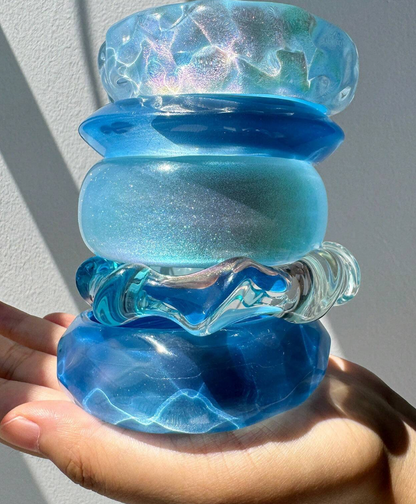 Aurelia – Frosted Wave Resin Bangle