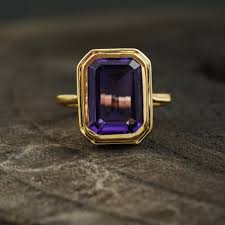 Vivienne – Art Deco Amethyst Gold Ring